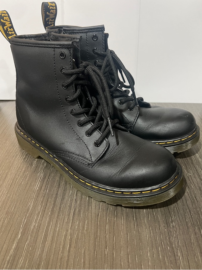Dr. Martens Boots Youth Size 4